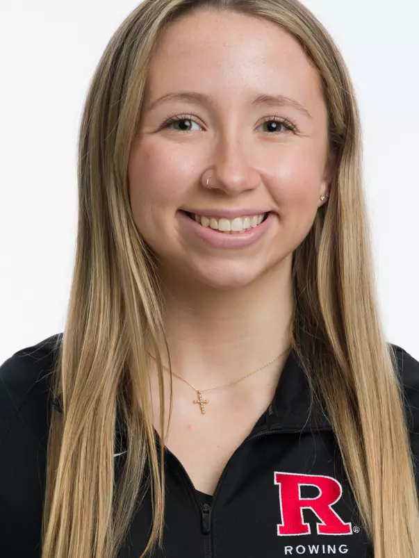 Kelsey Lavelle rowing headshot 2026