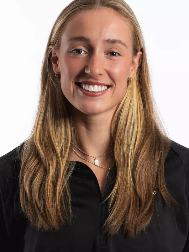 Lily Wood rowing headshot 2026