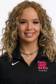 Mia Benzan rowing headshot 2026