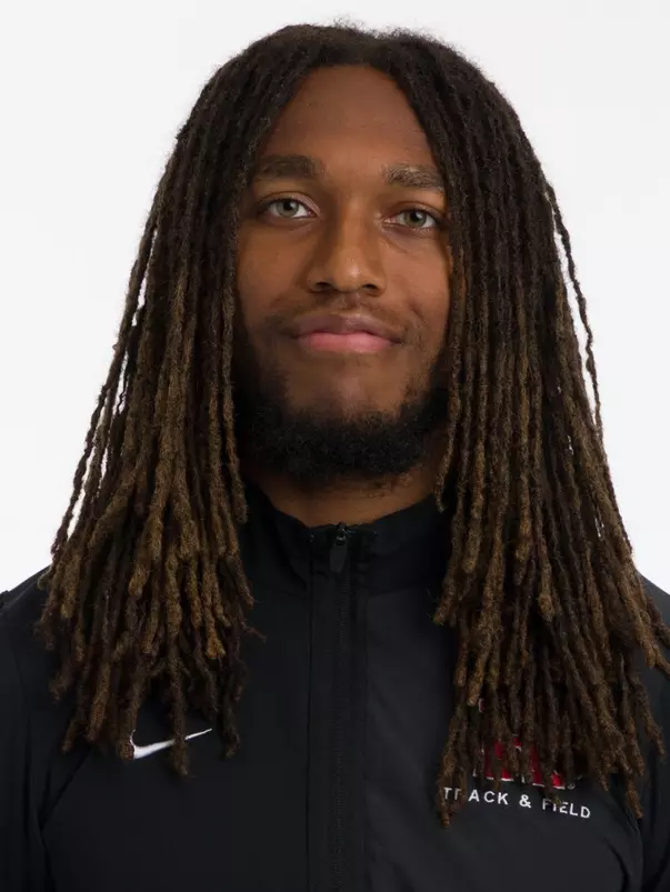 Daniel Arana headshot