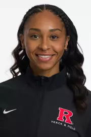 Madeline Abgea headshot
