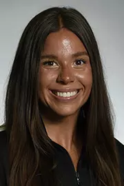 Gabriella Gnewuch Women's Swimming and Diving Headshot 2023-24