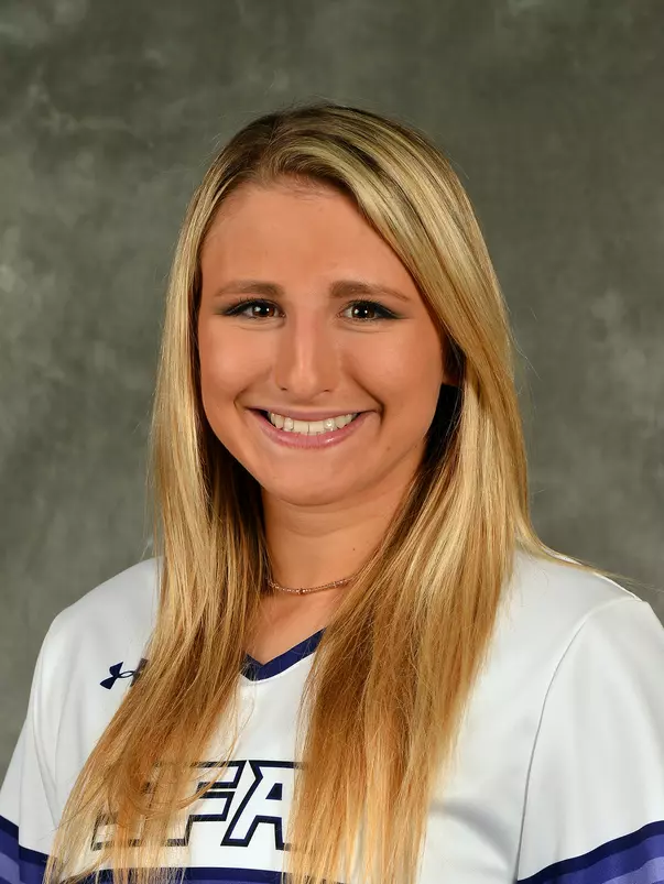 Carley_Ruffino_Headshot