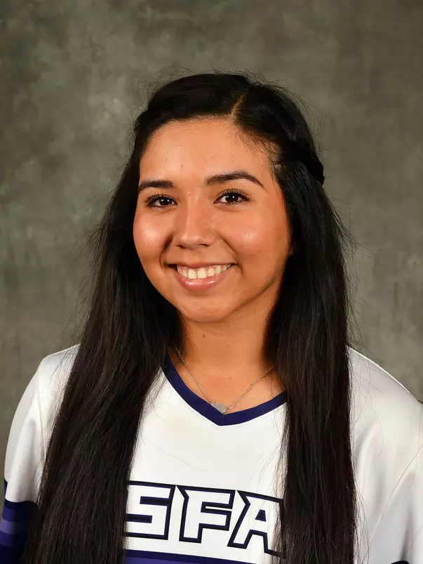 Clarissa_Hernandez_Headshot