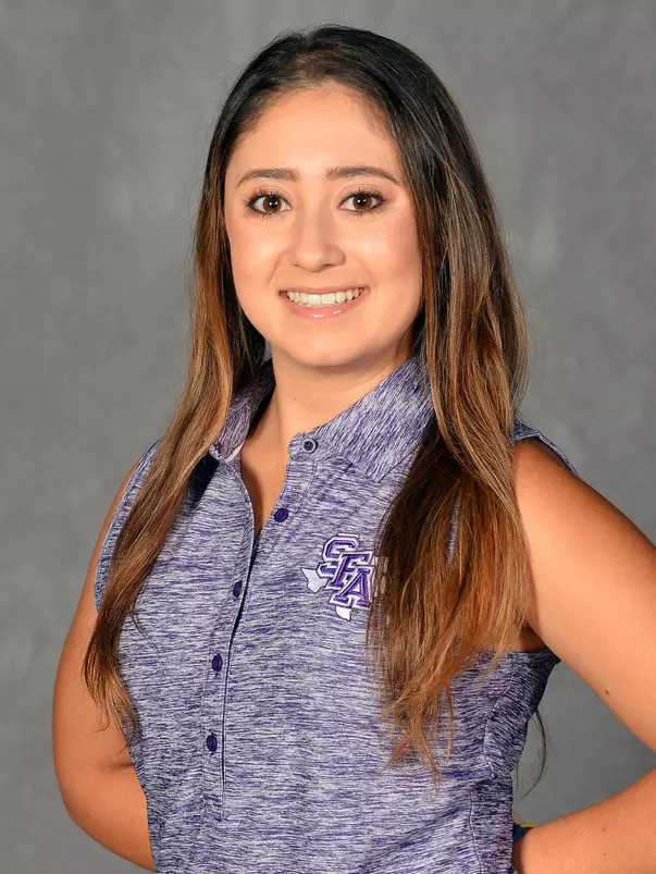 Zoey_Daneshfar_Headshot