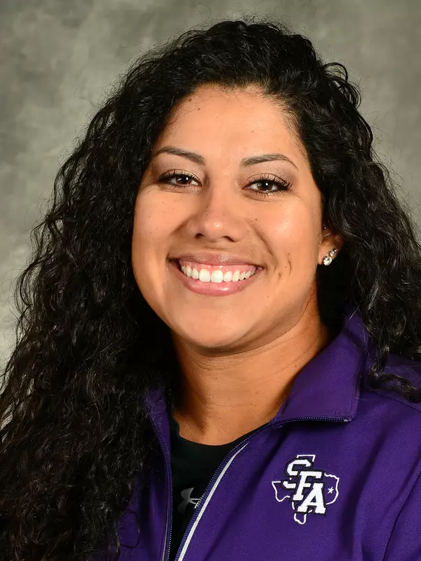 Audrey_Farfan_Headshot2018