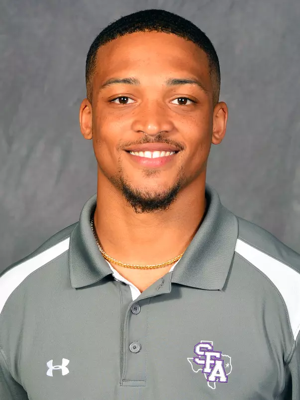 Chris_James_Headshot18