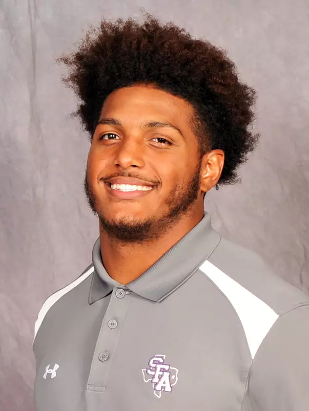 Teddy_Britton_Headshot18