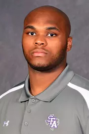 Devonte_Jones_Headshot18