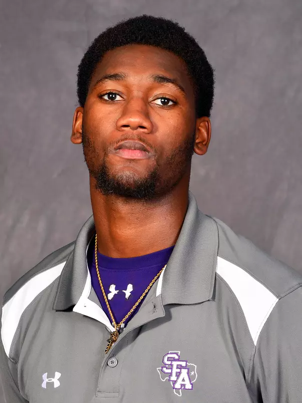 Lar'Darion_Cobb_Headshot18