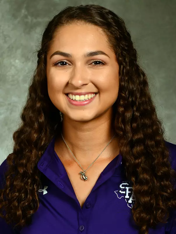 Alexandra_Batista_Headshot2018