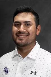 IsiahHenderson_Headshots_2022