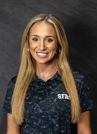 Hannah Johnston Headshot