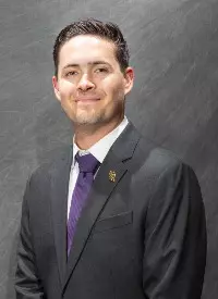 Nik Nelson