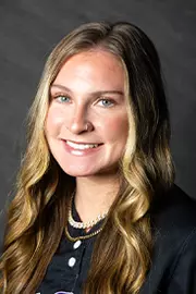 Chloe Reneau