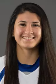 Lauren Fischer headshot