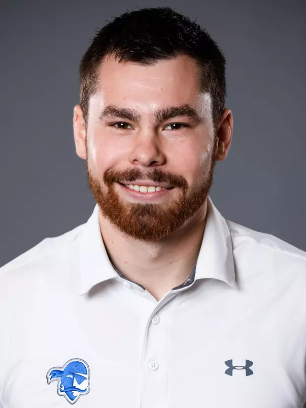 Daniel Nicolaisen Headshot