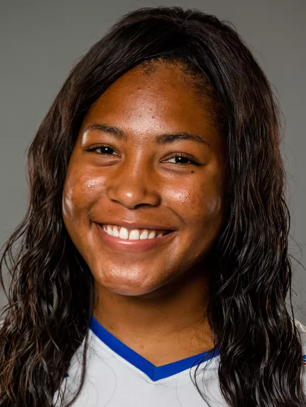 Dayvonna Gill headshot