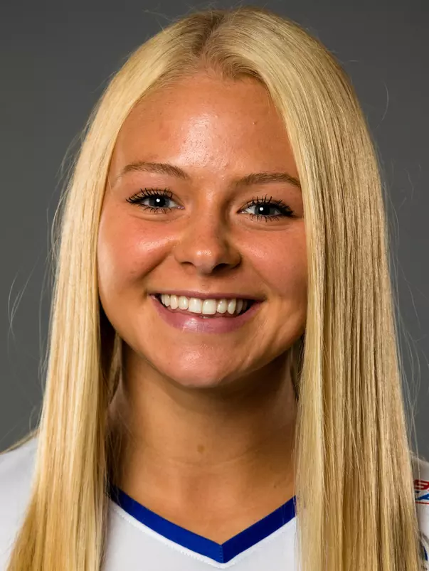 Alyssa Reszkowski headshot