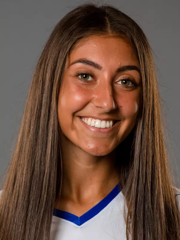 Lauren DiPietro headshot