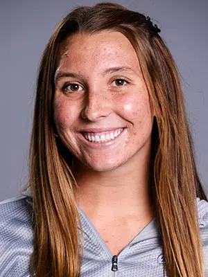 Amanda Zajdzinski Headshot