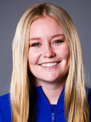 Ally Taylor Headshot