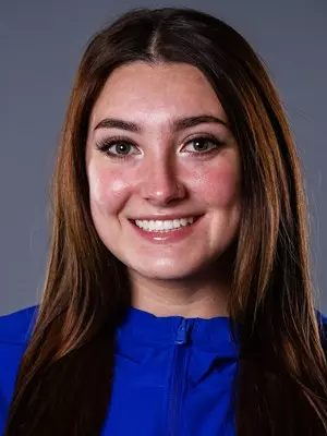 Gabby Ciancio Headshot