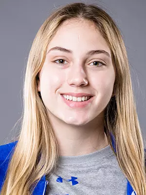 Nicole Bastian Headshot