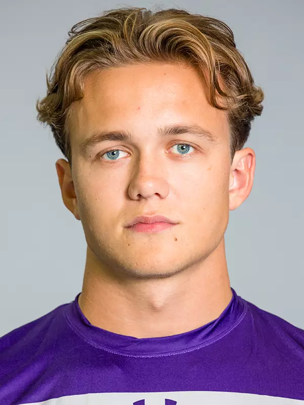 Hannes Ronnholmen Headshot