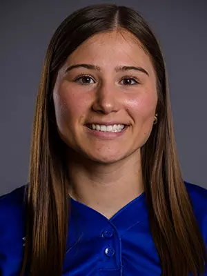 Kelsey Carr Headshot