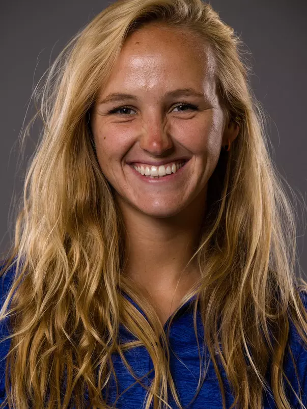 Haliegh Svede headshot