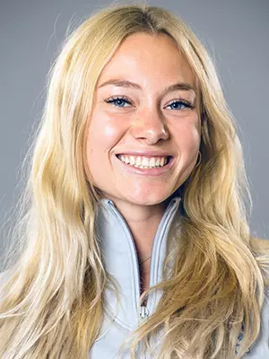 OIiwia Kempinski 2022 Headshot