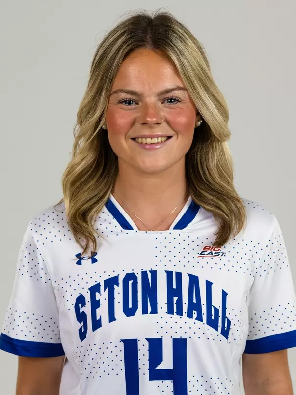 Sophie Liston headshot