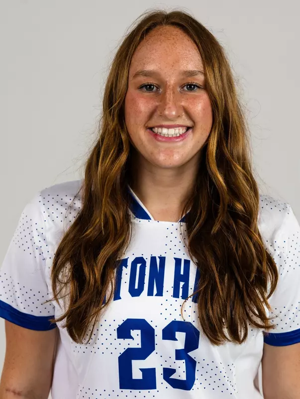 Megan Twomey headshot