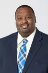 Rasheen Davis headshot