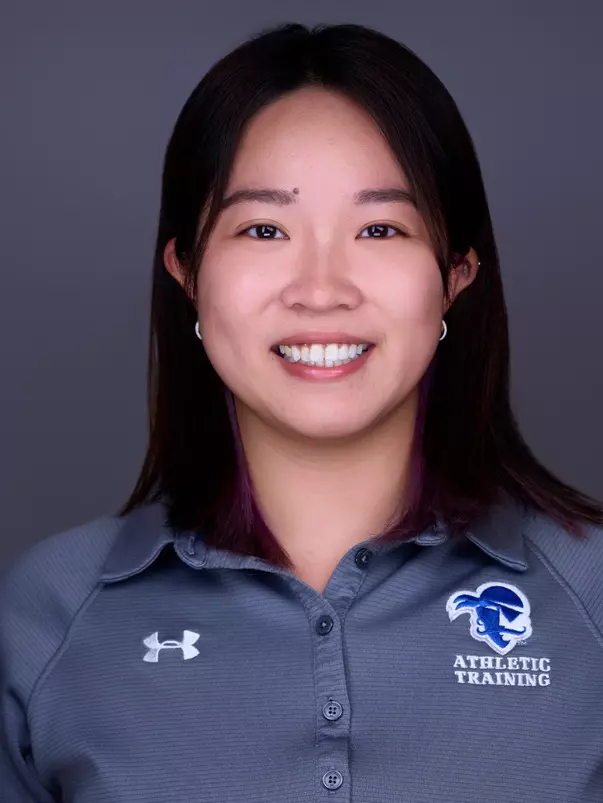 Whitney Lee headshot