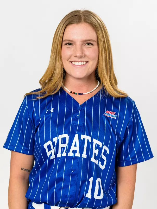 Amber Johnson Headshot