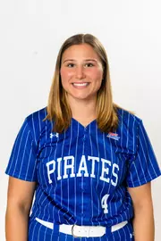 Kelsey Carr Headshot