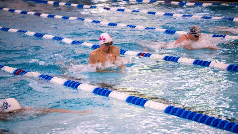Underclassmen Shine In Pirates' Victory Over Monmouth