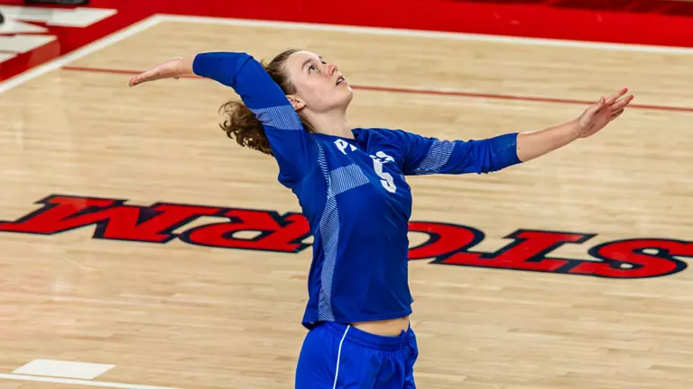 Pirates Drop Contest at Marquette, 3-0