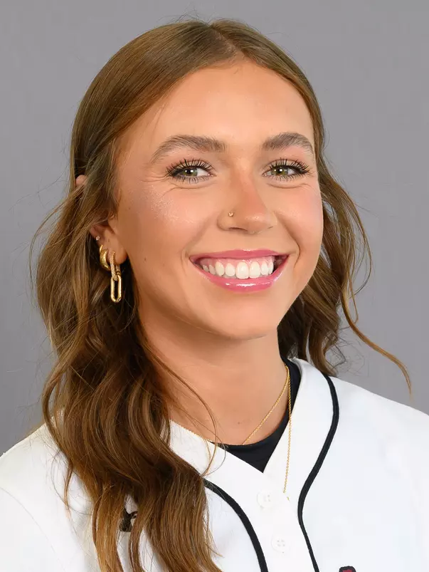 Amanda Knutson