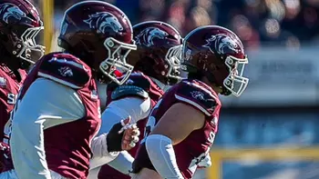 Redbirds Ride Hot Start To 35-14 Win Over Salukis Image
