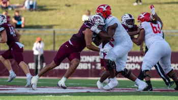 No. 25 Salukis Try To Rebound At South Dakota Image