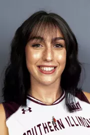 Carlota Mora Headshot
