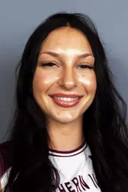 Ella Swansiger Headshot