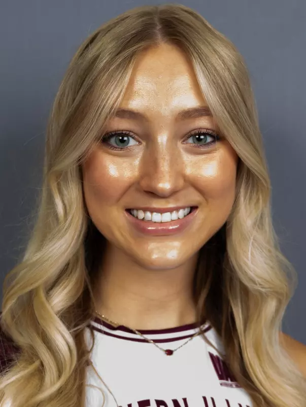 Lillian Dempkey Headshot