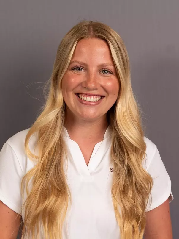 Lexi Cobin Headshot