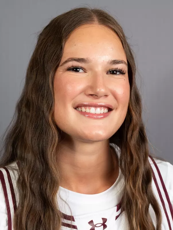 Carmen Morales Headshot