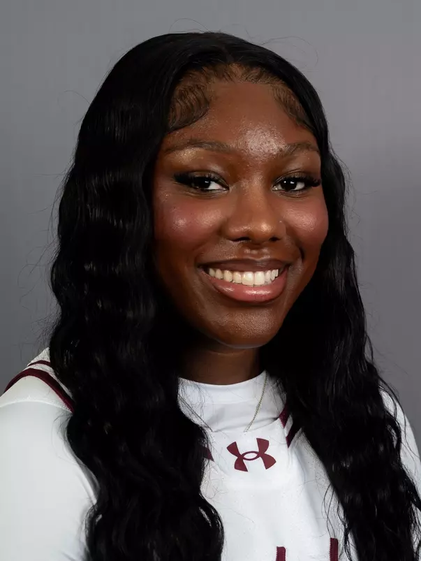 Kynnedi Davis Headshot