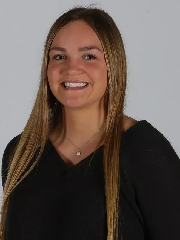Saint Mary's Women's Basketball Photo Day